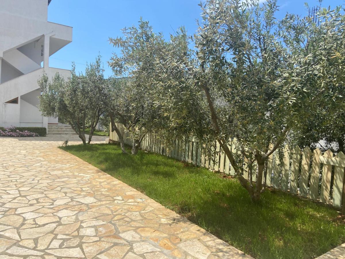 Ergys Apartments Ksamil Exterior foto